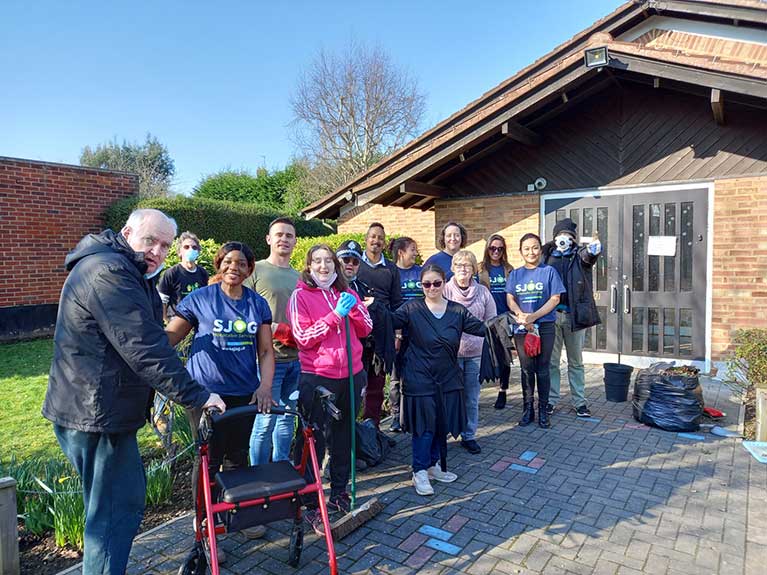 Woodhall & The Minims worked together to do good in their local community.